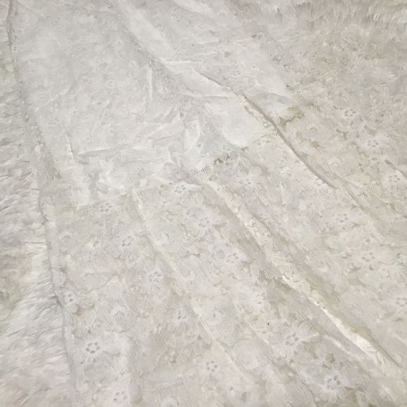 Lace Maxi Dress - Picture 3 of 5